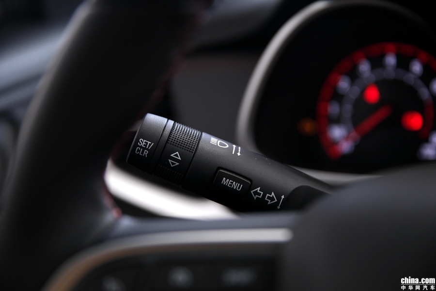 科鲁泽 2019款 RS 330T 自动痛快版 内饰