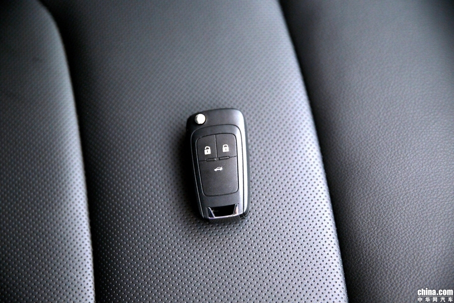 科鲁泽 2019款 RS 330T 自动痛快版 内饰