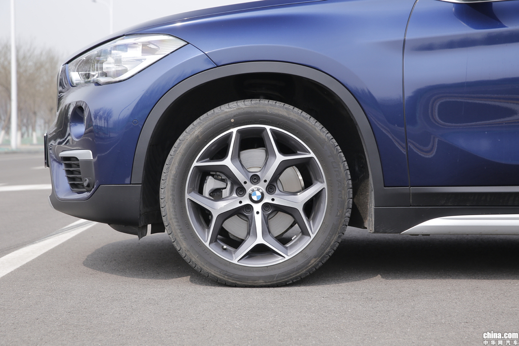 宝马X1 2019款 xDrive20Li 尊享型 外观