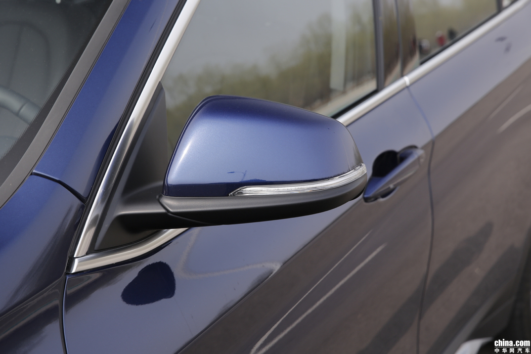 宝马X1 2019款 xDrive20Li 尊享型 外观