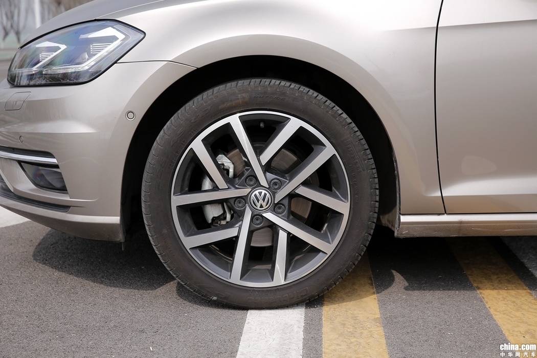 高尔夫  2018款 280TSI 自动旗舰型 外观