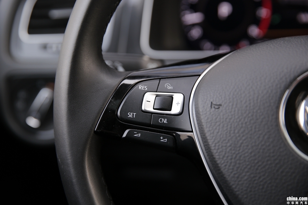 高尔夫  2018款 280TSI 自动旗舰型 内饰