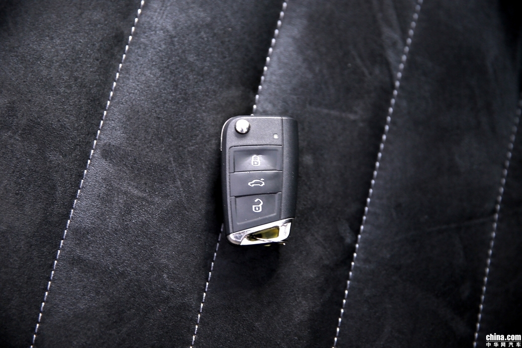 高尔夫  2018款 280TSI 自动旗舰型 内饰