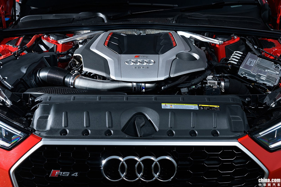 报价82.28万元起 奥迪全新RS 4/RS 5正式上市 报价82.28万元起 奥迪全新RS 4/RS 5正式上市