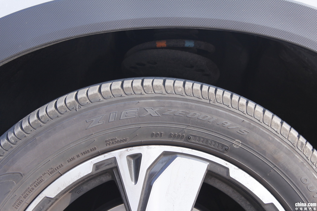 森林人  2019款 2.0i 智擎旗舰EyeSight 外观