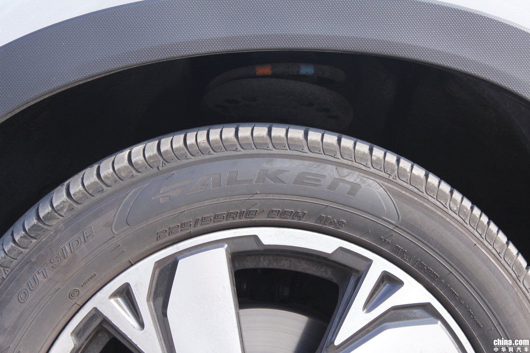 森林人  2019款 2.0i 智擎旗舰EyeSight 外观