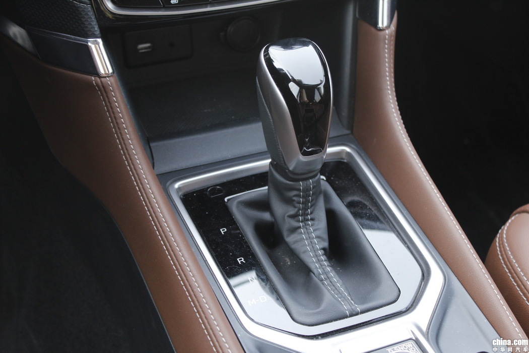 森林人  2019款 2.0i 智擎旗舰EyeSight 内饰