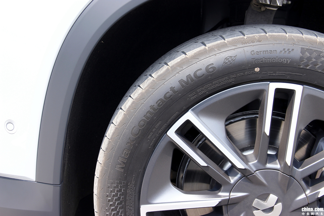 蔚来ES6 2019款 430KM 首发纪念 外观