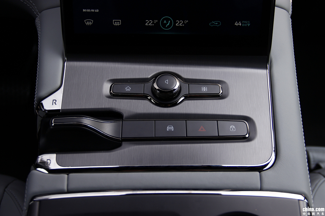 蔚来ES6 2019款 430KM 首发纪念 内饰