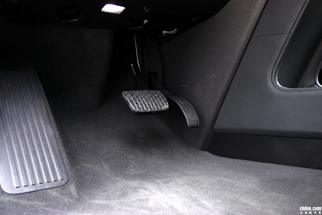 蔚来ES6 2019款 430KM 首发纪念 内饰