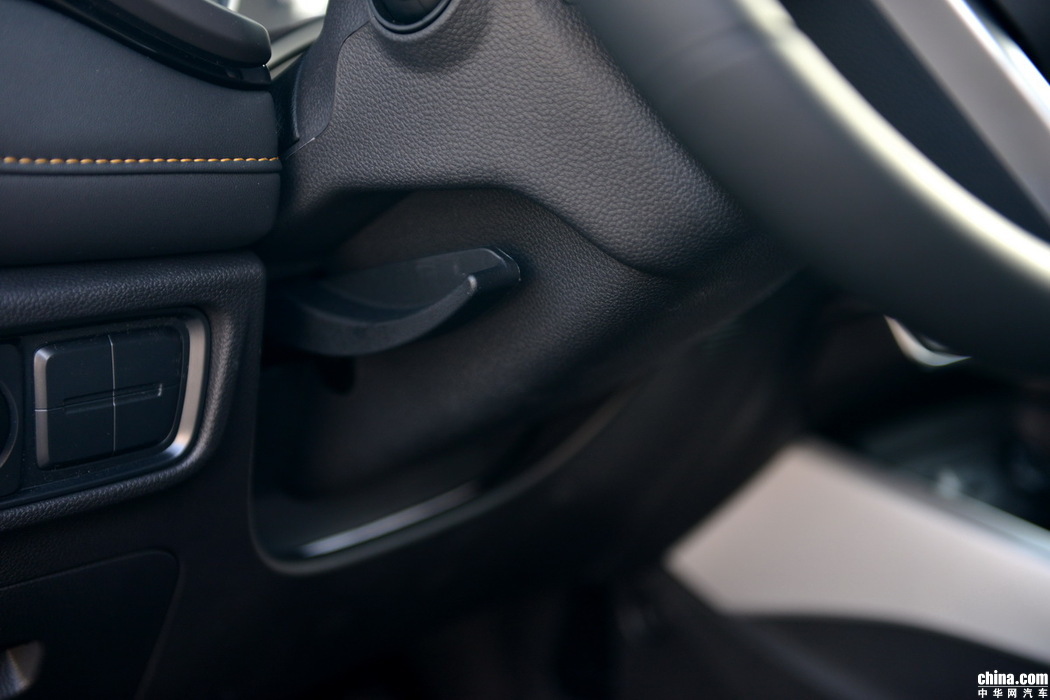 S4 2019款 1.5T CVT探索型 内饰