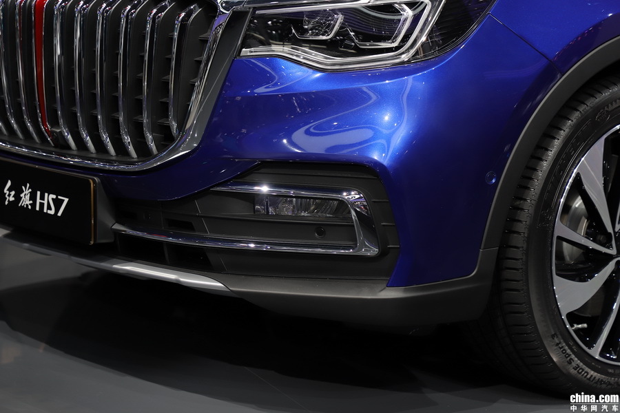 红旗H5 2018款 30TD 智联御动60周年纪念 外观