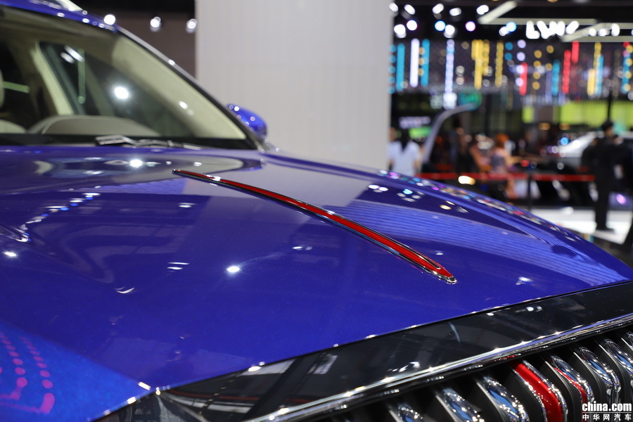 红旗H5 2018款 30TD 智联御动60周年纪念 外观