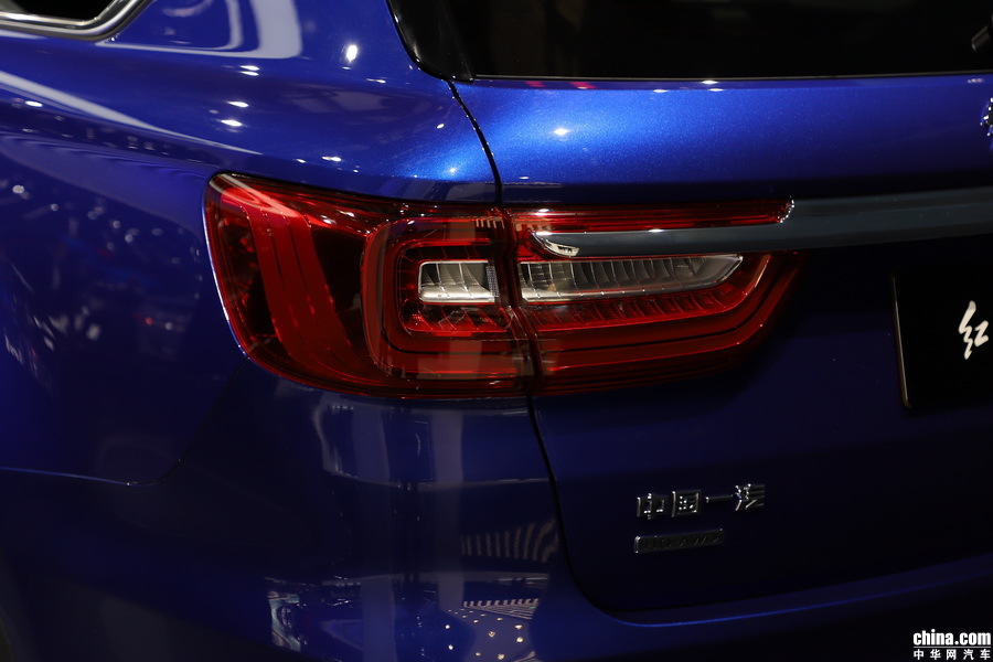 红旗H5 2018款 30TD 智联御动60周年纪念 外观