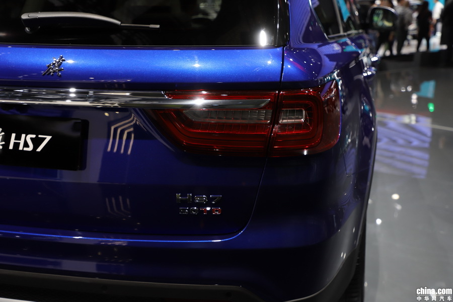 红旗H5 2018款 30TD 智联御动60周年纪念 外观