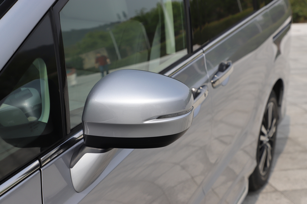 奥德赛 2019款 2.0L 锐·至尊版 外观