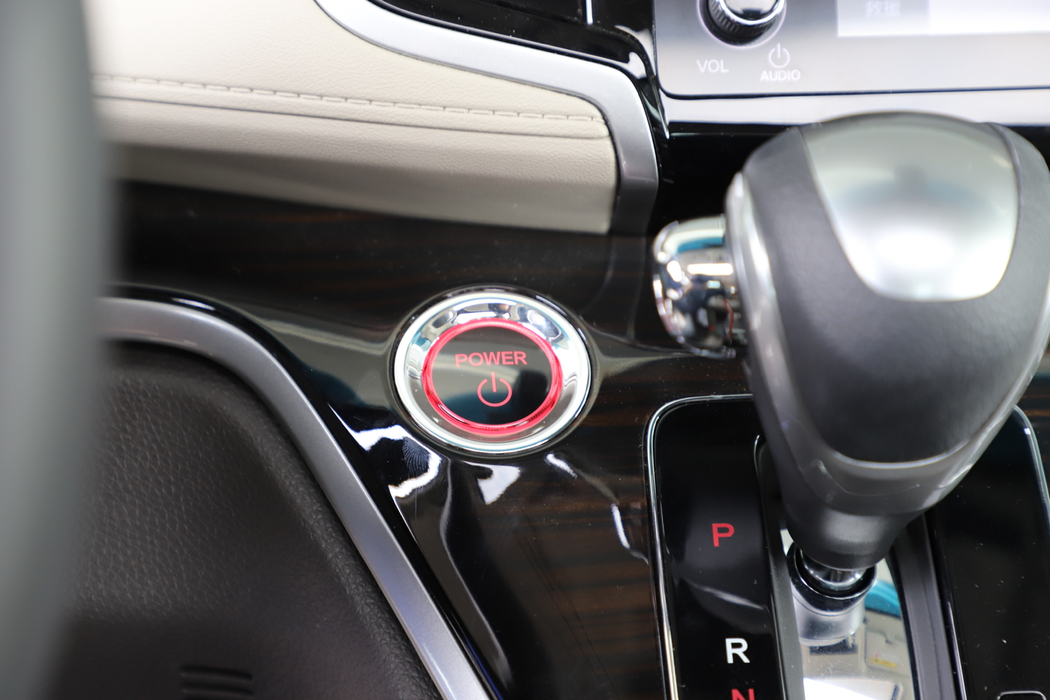 奥德赛 2019款 2.0L 锐·至尊版 内饰