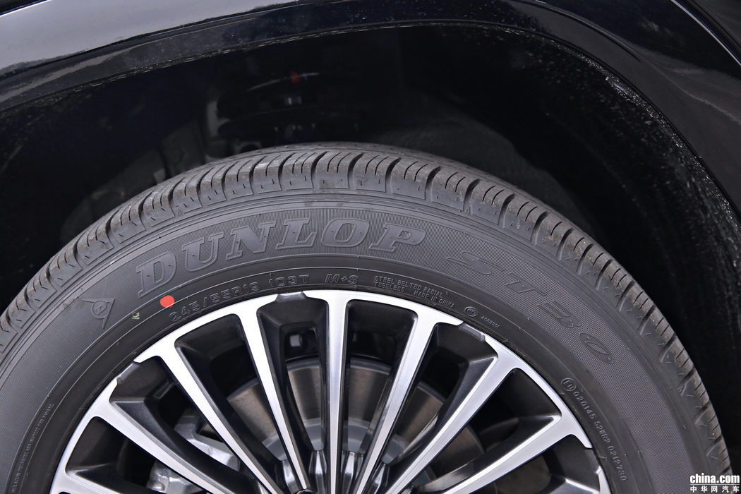 长安CS95 2019款 2.0T 两驱尊贵型 外观