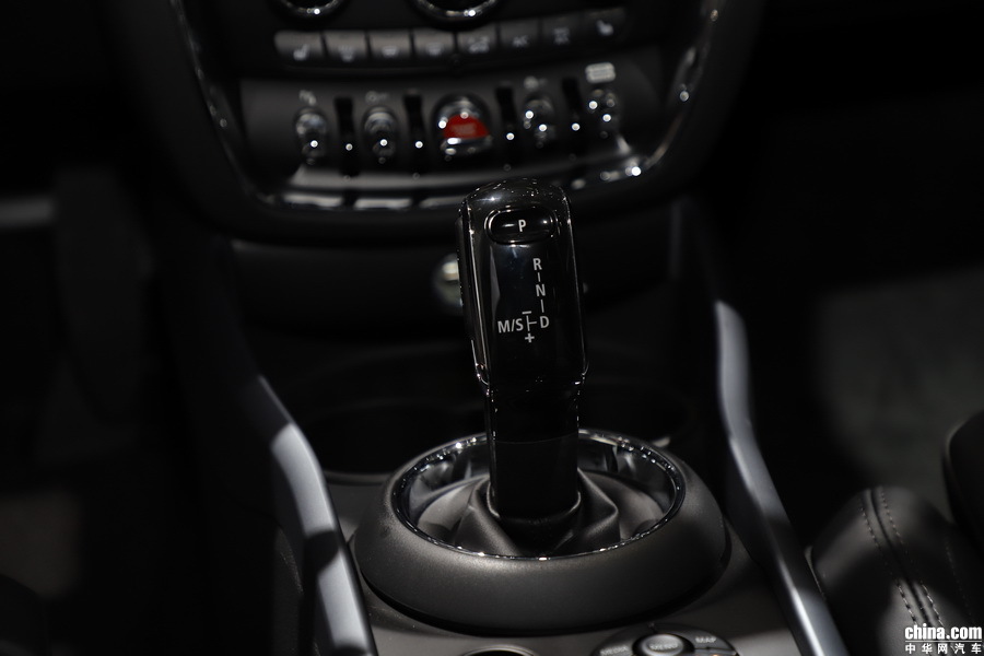 2019款 MINI CLUBMAN COOPER 基本型 内饰