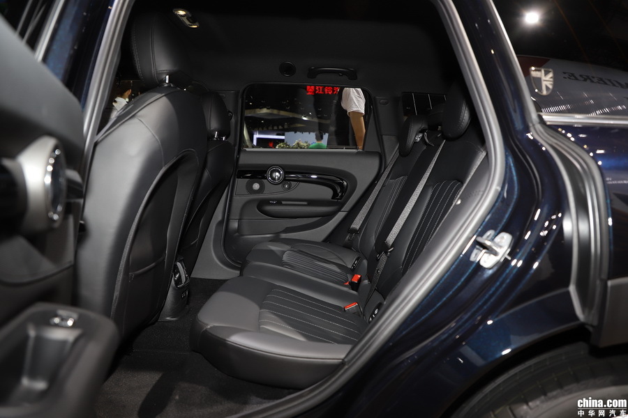 2019款 MINI CLUBMAN COOPER 基本型 空间