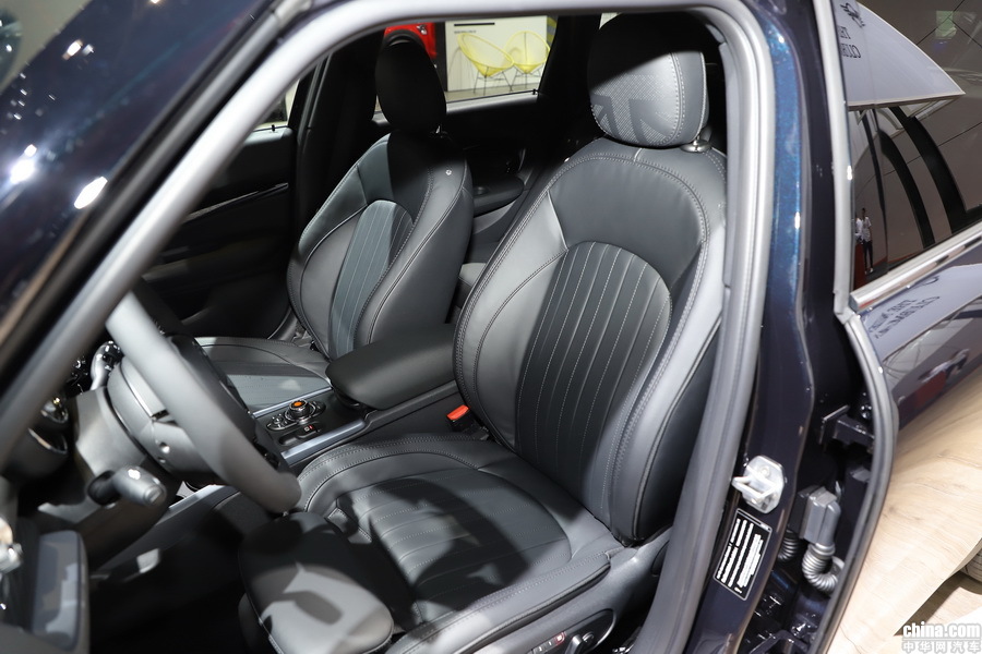 2019款 MINI CLUBMAN COOPER 基本型 空间