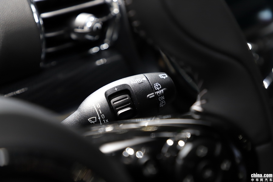 2019款 MINI CLUBMAN COOPER 基本型 内饰