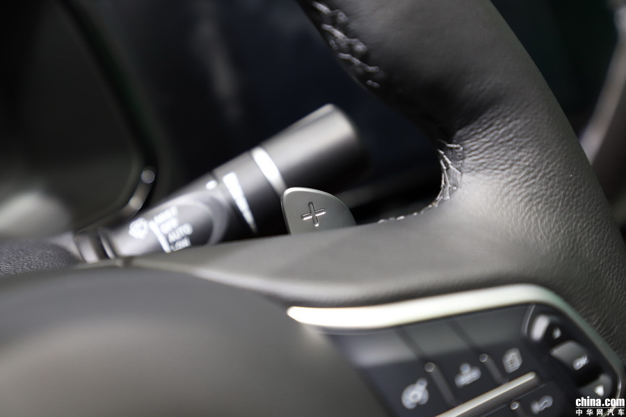 哈弗F7x 2019款 2.0T 极智科技版 内饰