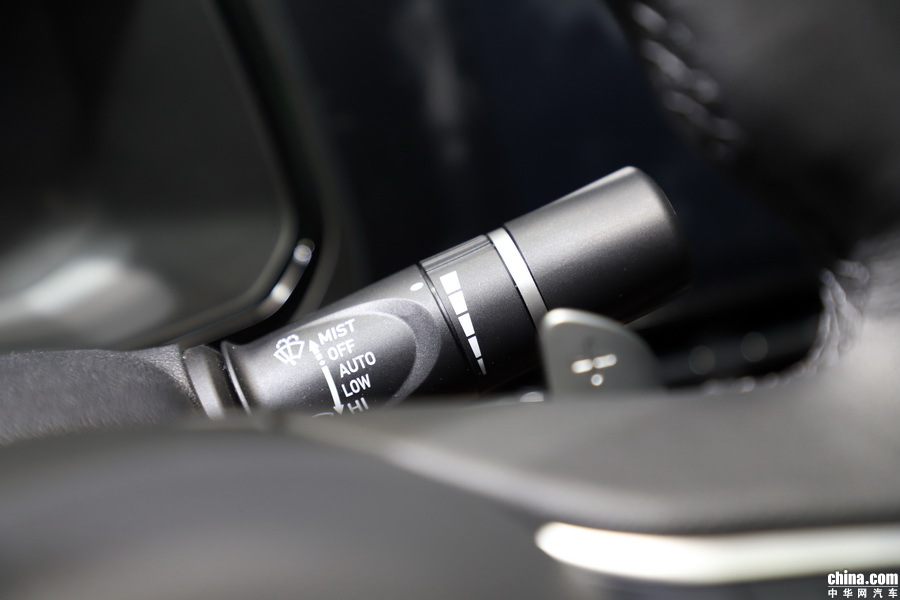 哈弗F7x 2019款 2.0T 极智科技版 内饰