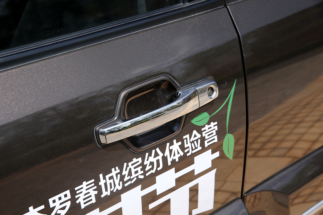 帕杰罗(进口) () 2019款 3.0L 自动尊贵 外观