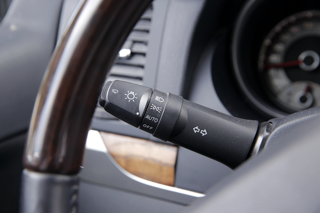 帕杰罗(进口) () 2019款 3.0L 自动尊贵 内饰