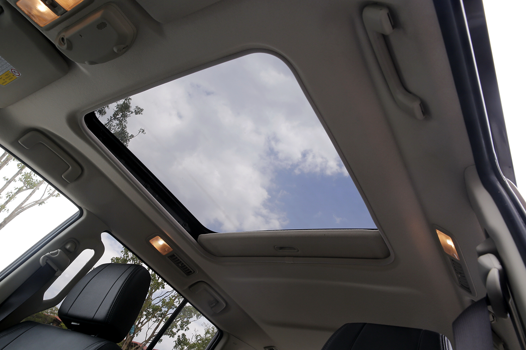 帕杰罗(进口) () 2019款 3.0L 自动尊贵 内饰