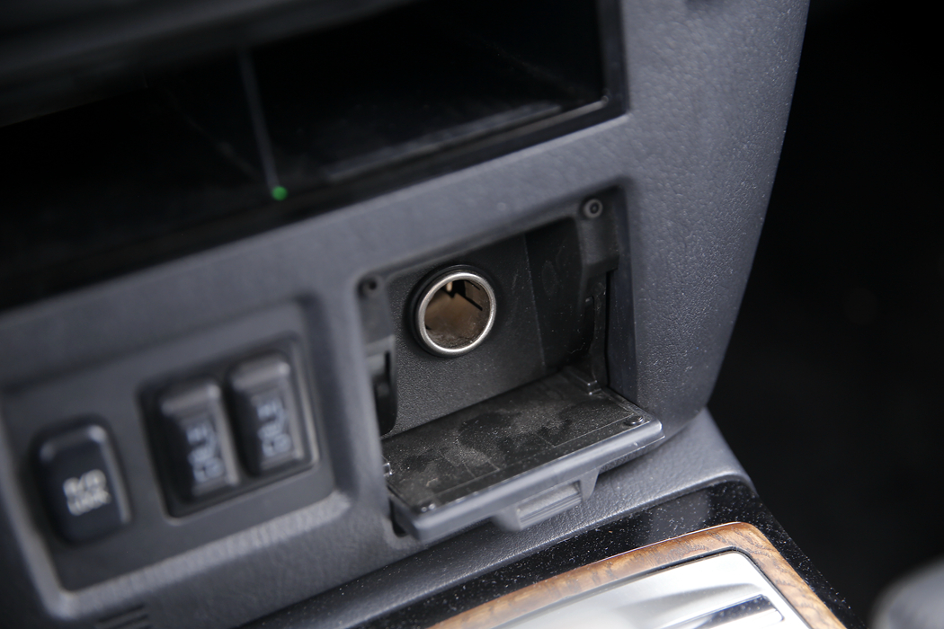 帕杰罗(进口) () 2019款 3.0L 自动尊贵 内饰