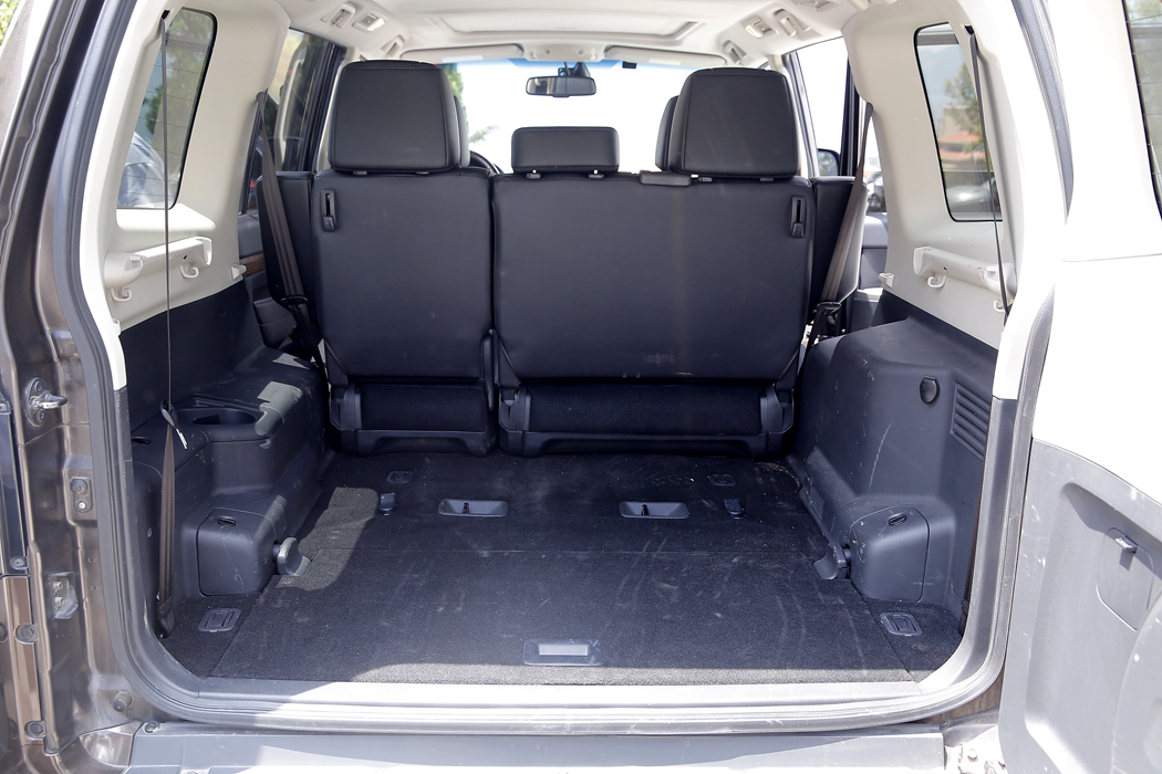 帕杰罗(进口) () 2019款 3.0L 自动尊贵 其他