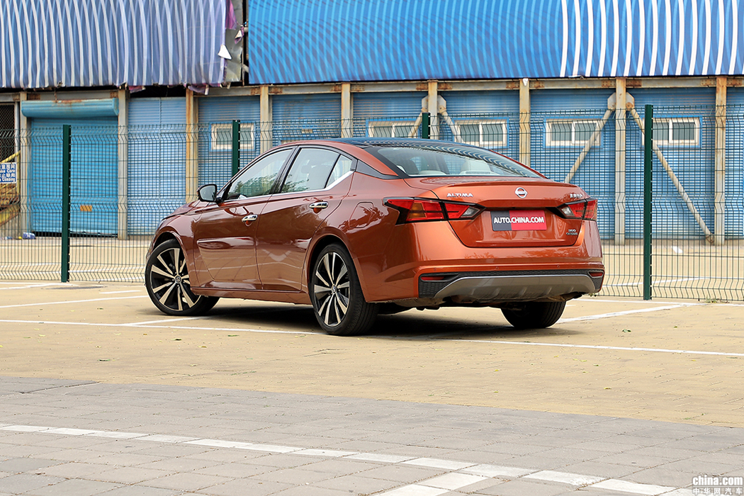 天籁  2019款 2.0T XV AD1 智尊领航 外观