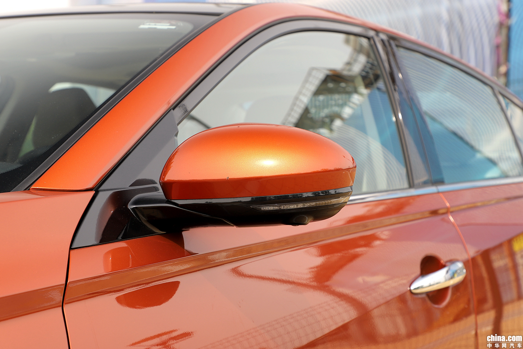 天籁  2019款 2.0T XV AD1 智尊领航 外观