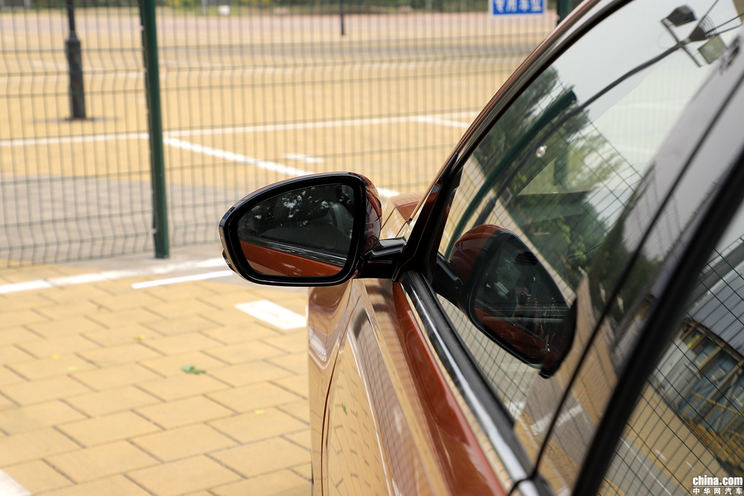 天籁  2019款 2.0T XV AD1 智尊领航 外观