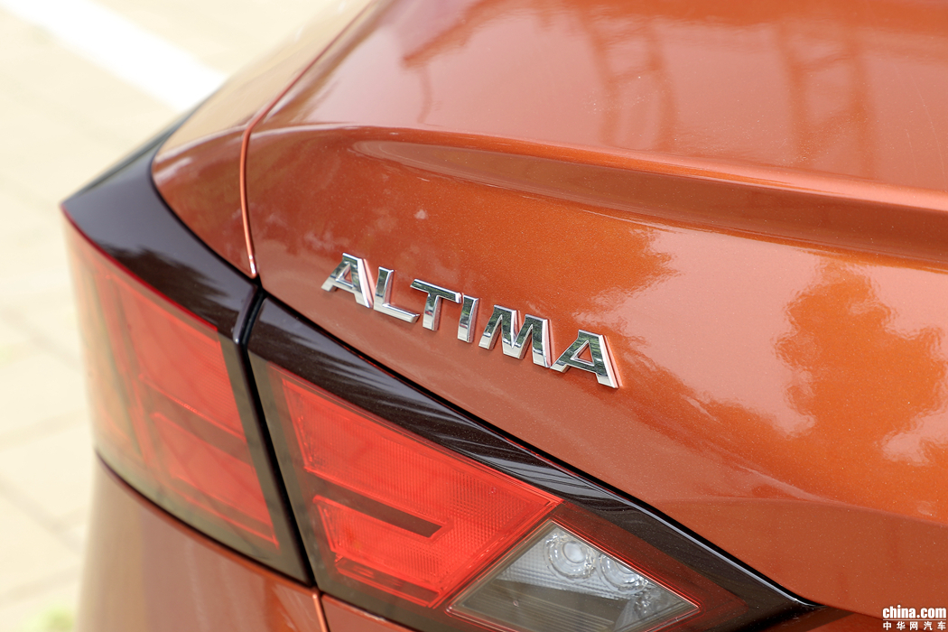 天籁  2019款 2.0T XV AD1 智尊领航 外观