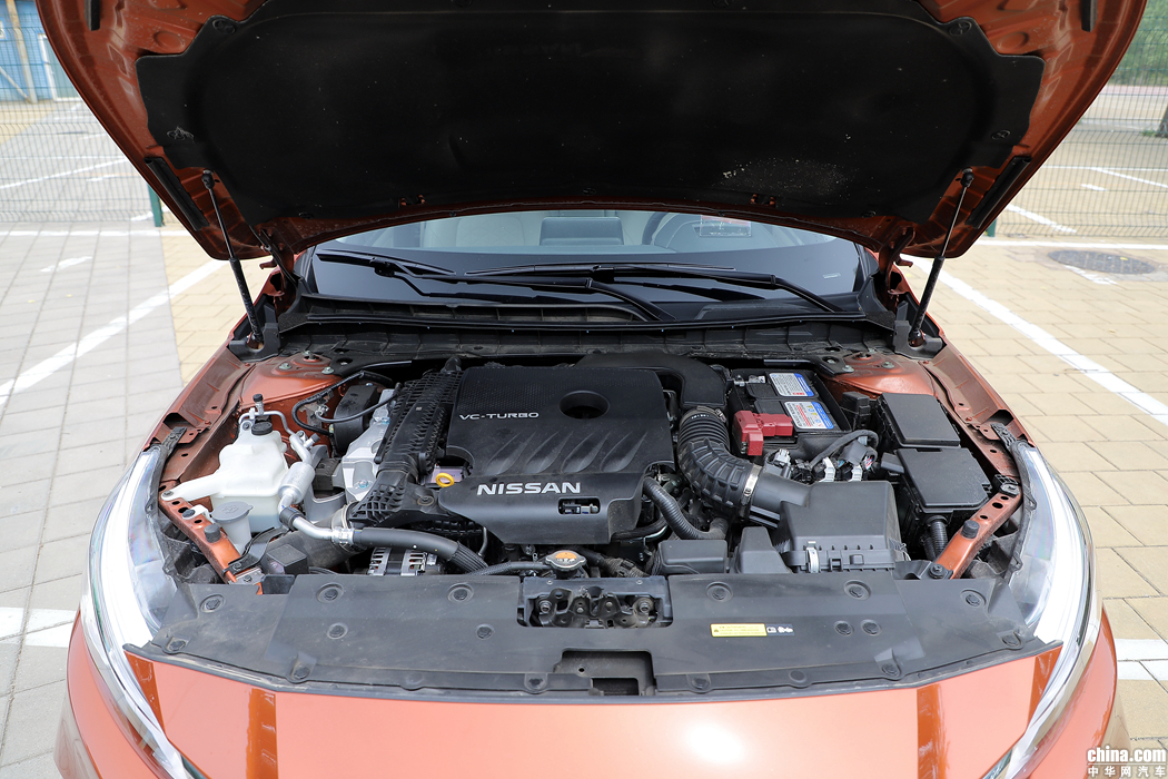 天籁  2019款 2.0T XV AD1 智尊领航 外观