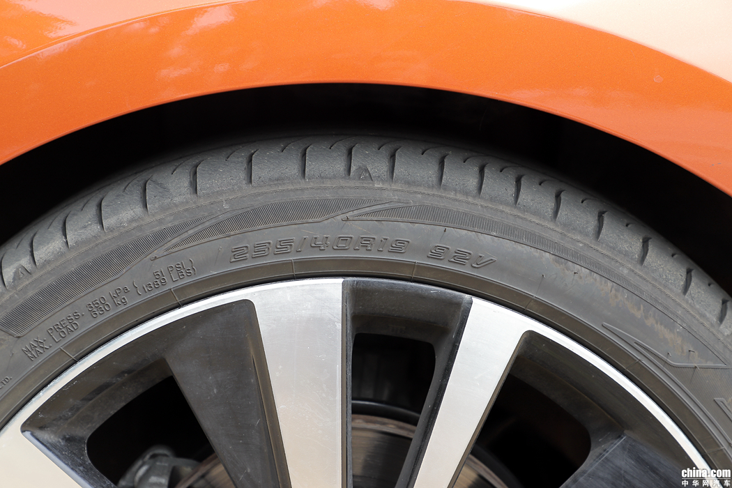 天籁  2019款 2.0T XV AD1 智尊领航 外观