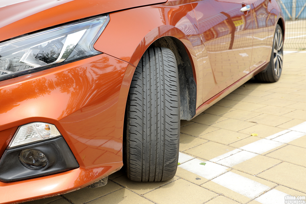 天籁  2019款 2.0T XV AD1 智尊领航 外观