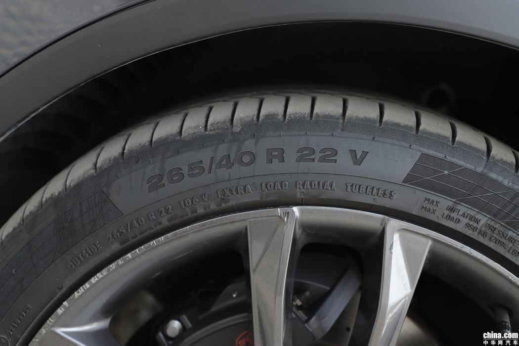 唐新能源 2018款 2.0T 全时四驱智联创世 7座 外观