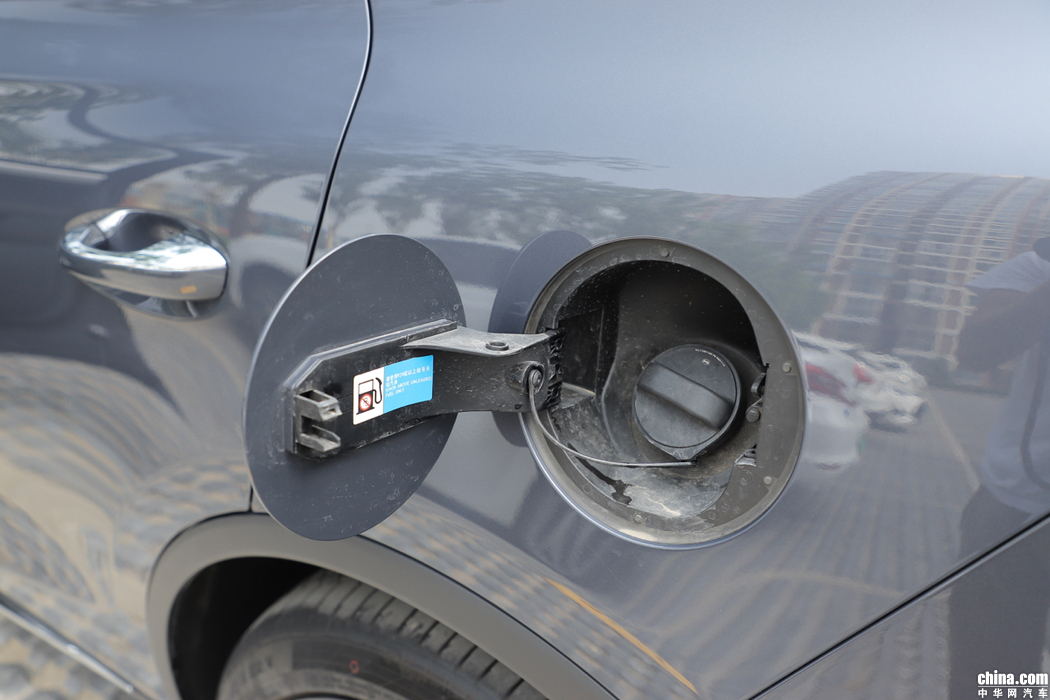 唐新能源 2018款 2.0T 全时四驱智联创世 7座 外观