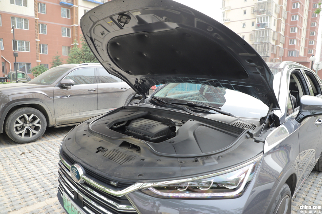 唐新能源 2018款 2.0T 全时四驱智联创世 7座 外观