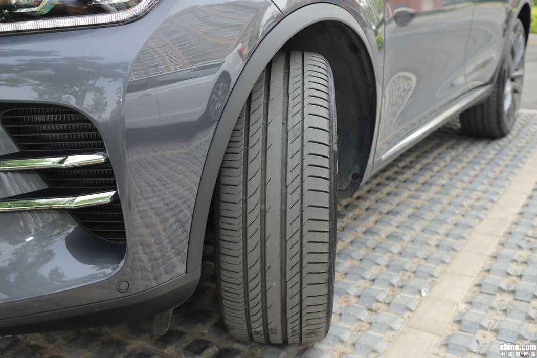 唐新能源 2018款 2.0T 全时四驱智联创世 7座 外观