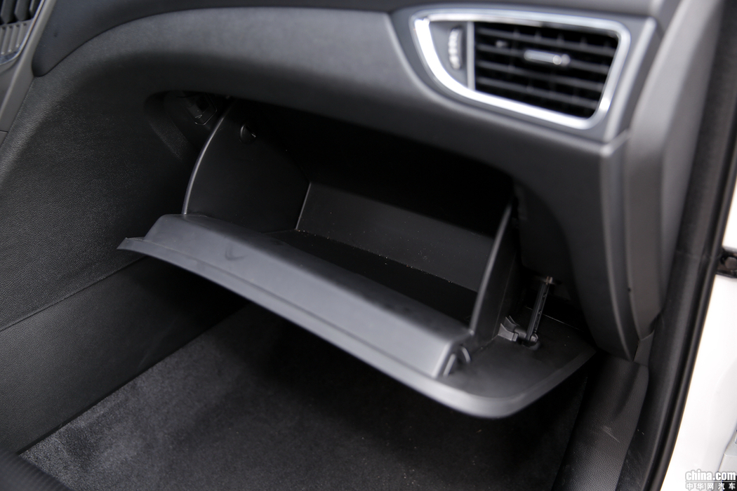 艾瑞泽5e 2018款 450 智享 内饰