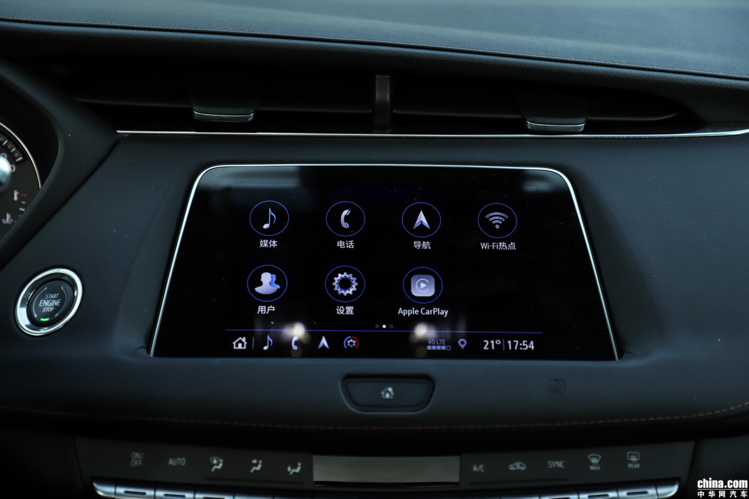 凯迪拉克XT4 2018款 28T 四驱铂金运动 内饰