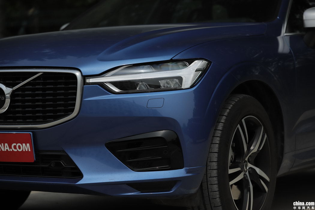 沃尔沃XC60 2019款 T5 四驱智雅运动 外观
