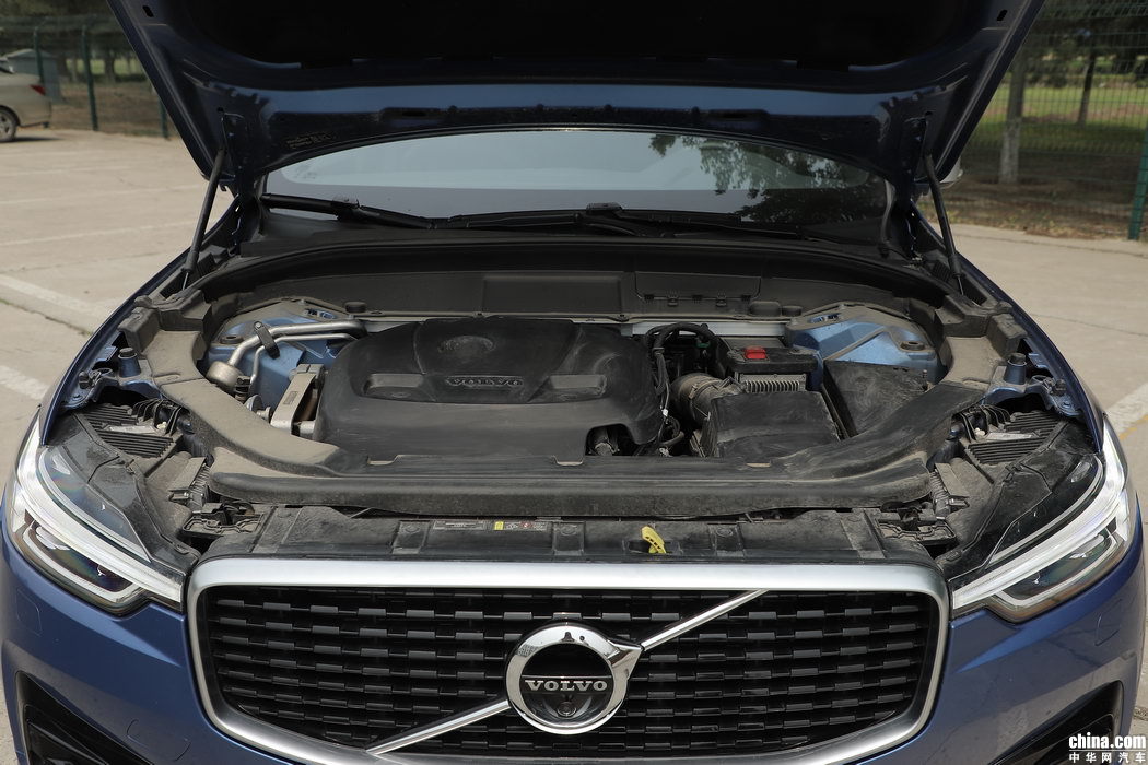 沃尔沃XC60 2019款 T5 四驱智雅运动 外观