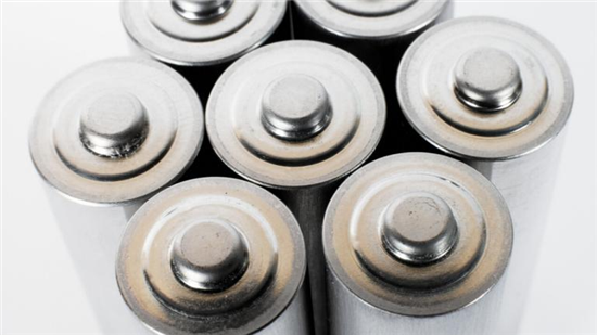 于默奥大学利用纳米级分子块构建储能材料