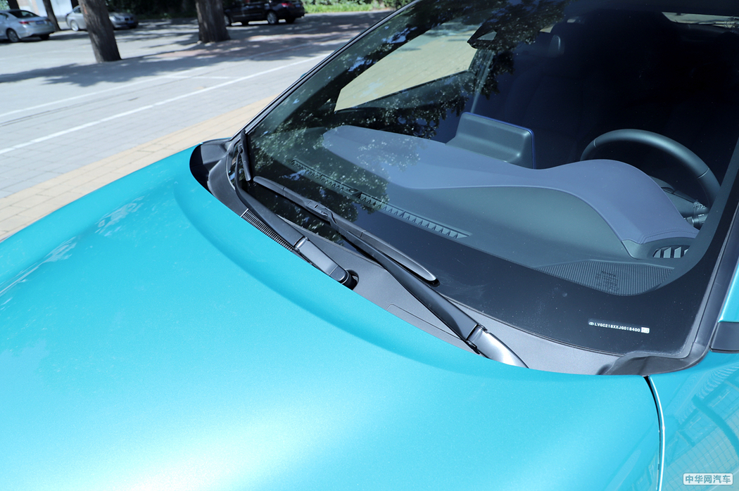 丰田C-HR 2018款 2.0L  外观